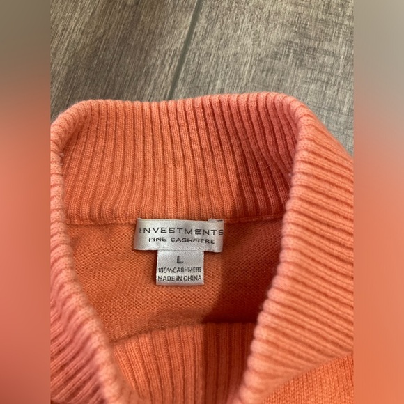 Investments fine cashmere women’s L 100% cashmere sweater - Picture 3 of 4